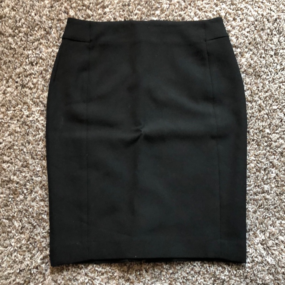 LOFT Classic Black Pencil Skirt